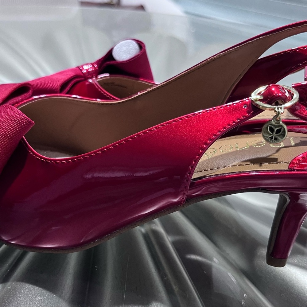 J.Renee Women’s Size 8.5 Red Patent Bow Slingback Heels - Picture 6 of 9